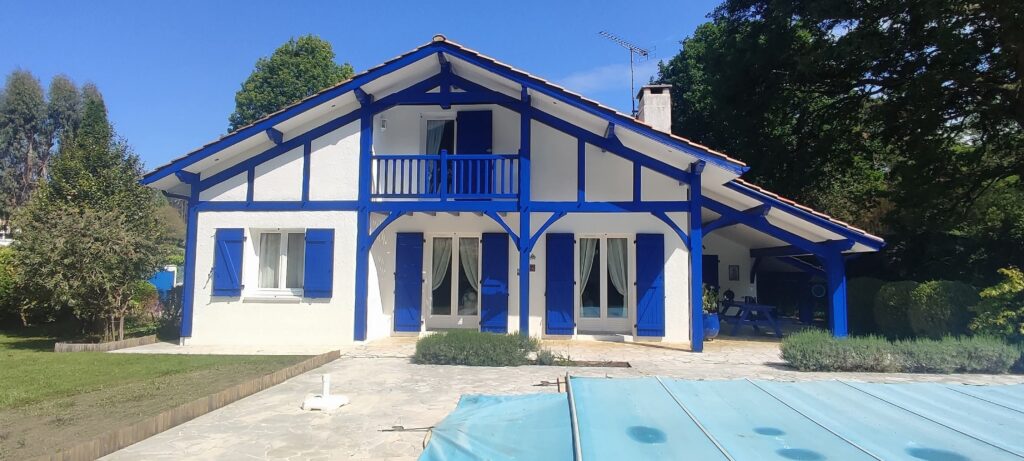 peinture extérieure à Seignosse- votre Peintre à Capbreton Maurizi peinture