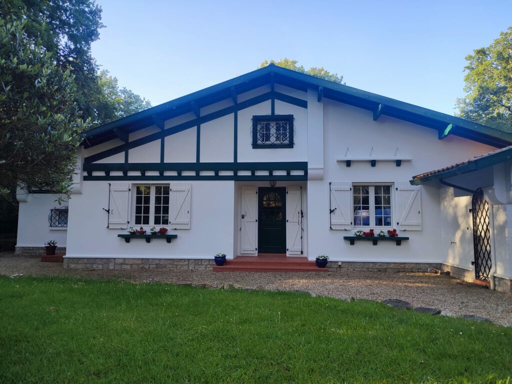 Peintre extérieure Hossegor- peintre à Capbreton-Maurizi peinture